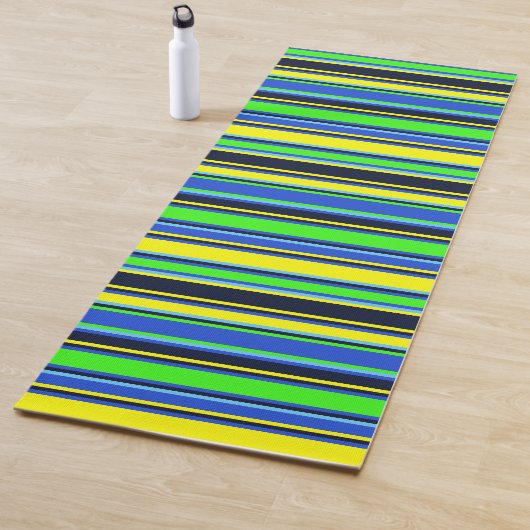 Tapis De Yoga Mat de yoga rayé bleu, citron vert et jaune (En situation)