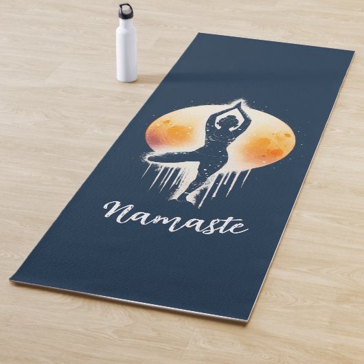 Tapis De Yoga Méditation Yoga Instructeur Arbre Pose Pleine lune (En situation)