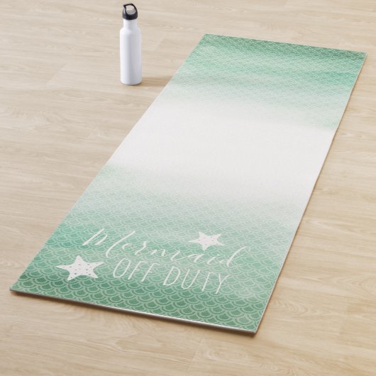 Tapis De Yoga Mignonne sirène verte et blanche hors service (En situation)