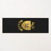 Tapis De Yoga Monogramme du bouclier royal noir et or (Devant (Horizontal))
