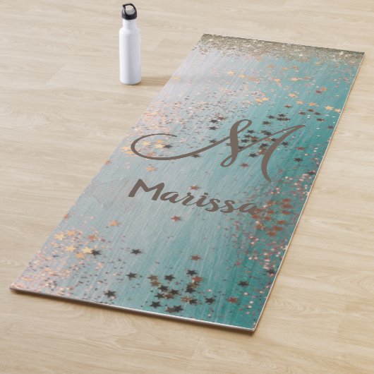 Tapis De Yoga Monogramme Gold Stars sur Turquoise     (En situation)