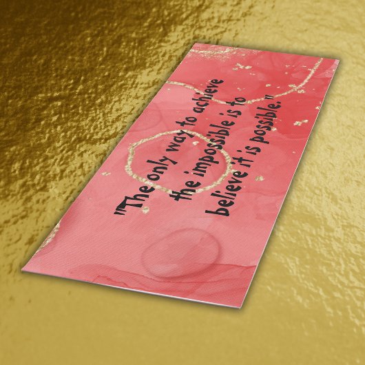 Tapis De Yoga Monogramme inspirant : Noir sur rouge |