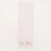 Tapis De Yoga Monogramme minimal initial et nom Pastel rose (Devant)
