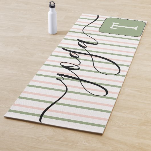 Tapis De Yoga Monogramme Rayures Rose Vert (En situation)