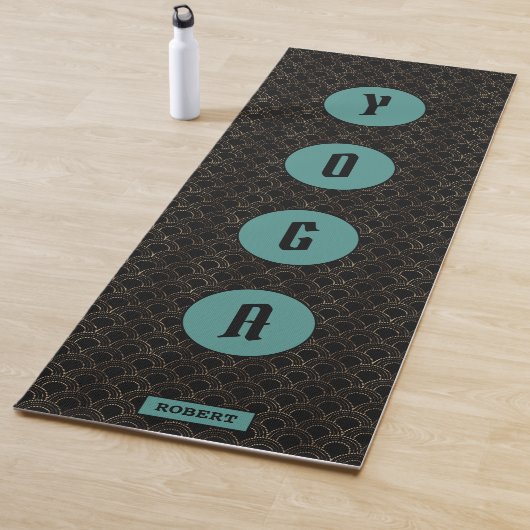 Tapis De Yoga Monogramme vert Motif Gold Black Art Déco (En situation)