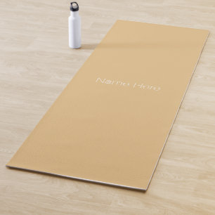 Tapis De Yoga Monographie de nom personnalisé minimaliste camel