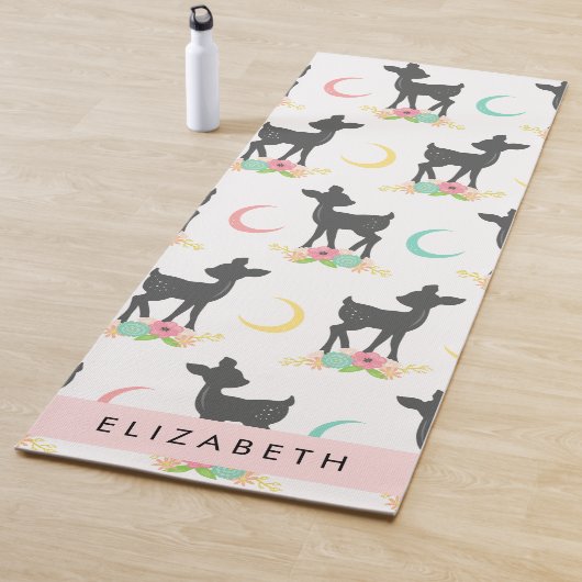 Tapis De Yoga Motif de cerfs, Cerf de bébé, Boho, Fleurs, Votre  (En situation)