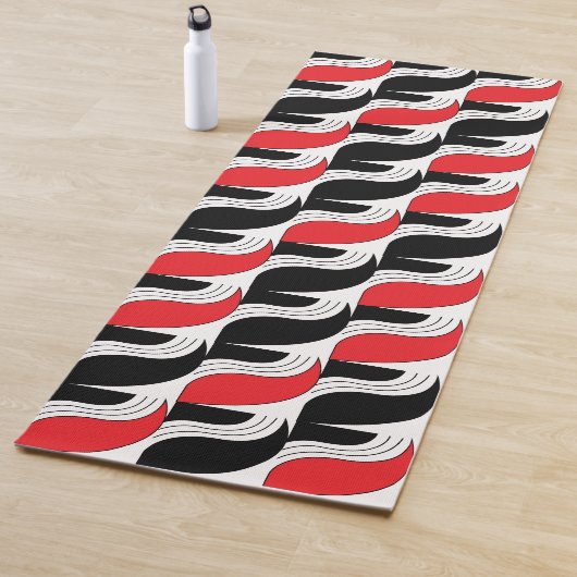 Tapis De Yoga Motif géométrique moderne rouge noir (En situation)