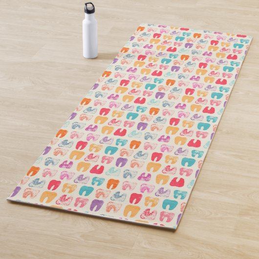 Tapis De Yoga Motif grunge de dent (En situation)
