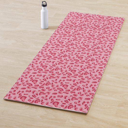 Tapis De Yoga Motif léopard rose (En situation)