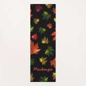 Tapis De Yoga Motif rustique Feuille d'érable avec nom sur NOIR (Devant)