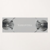 Tapis De Yoga Noir White Highland Cow Nom du monogramme (Devant (Horizontal))