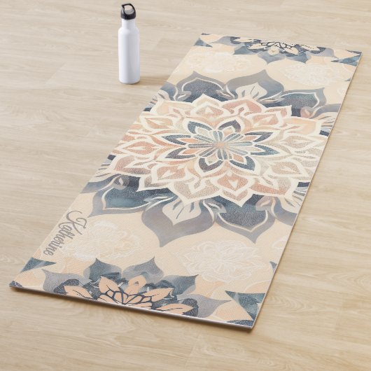 Tapis De Yoga Nom de script bohème rose blush mandala cool (En situation)