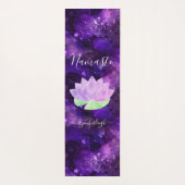 Tapis De Yoga Nom du monogramme de lotus lotus violet cosmique N (Dos)