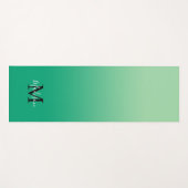 Tapis De Yoga Nom du script du monogramme de dégradé vert minima (Devant (Horizontal))