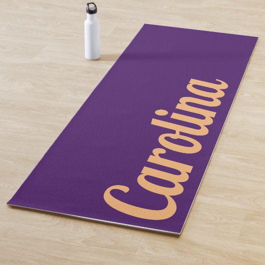 Tapis De Yoga Nom moderne pourpre | Style simple (En situation)