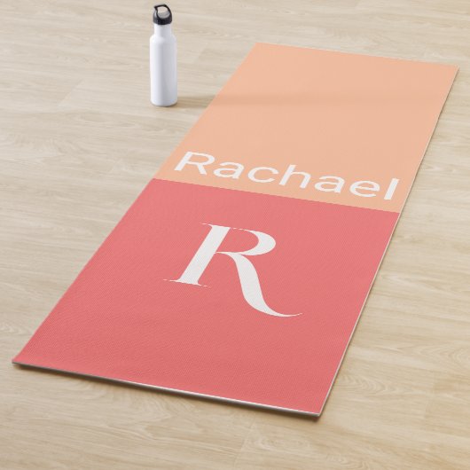 Tapis De Yoga Nom monogramme simple Typographie Peach (En situation)