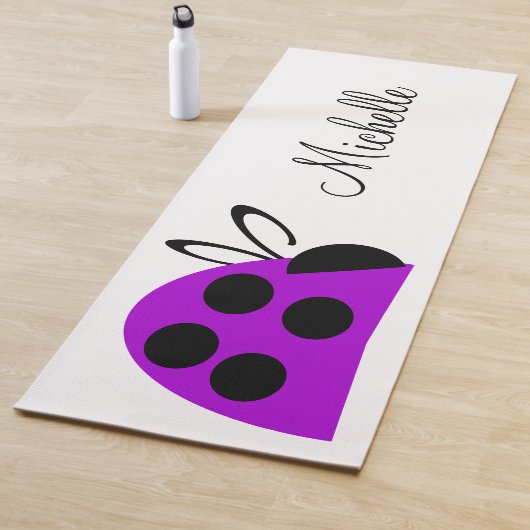 Tapis De Yoga Nom personnalisé de Ladybug noir mou (En situation)