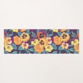Tapis De Yoga Pansies sur violet de prune (Dos (Horizontal))