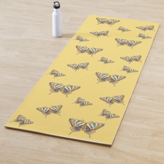 Tapis de yoga Papillon Aztec (En situation)