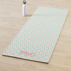 Tapis De Yoga Pastel Girly Vert & Motif Rose Avec Initiales