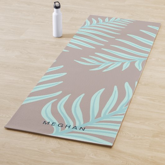 Tapis De Yoga Pastel Tropical Feuille Monogram Yoga Mat (En situation)