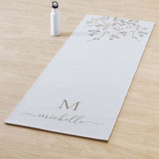 Tapis De Yoga Personalized Botanical Watercolor Monogram Blue (En situation)