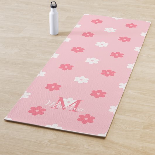 Tapis De Yoga Personalized name monogram white pink floral  (En situation)
