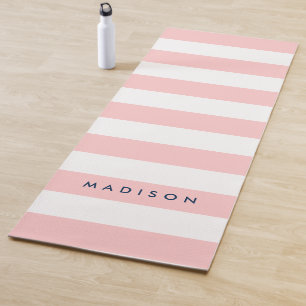 Tapis De Yoga Personnaliser le nom Preppy Coral Stripes rose et