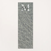 Tapis De Yoga Plage Océan Eau Ripples & Sable Monogramme (Devant)