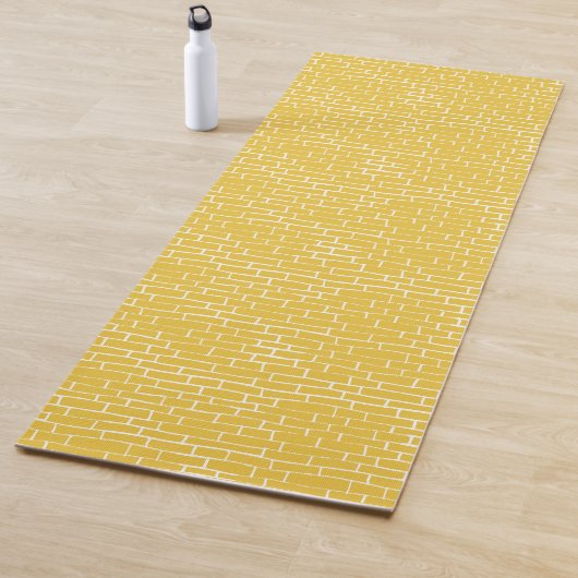 Tapis De Yoga Route de briques - Jaune et transparent (En situation)