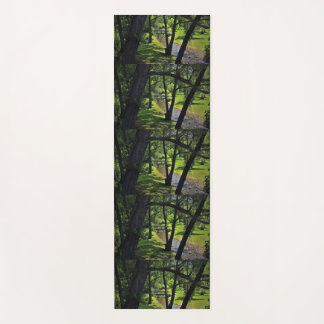 Tapis De Yoga Sous un auvent des saules