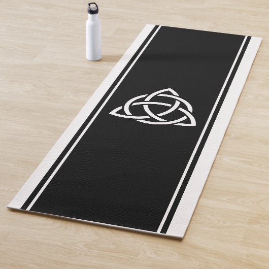 Tapis De Yoga Triquetra (En situation)