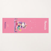 Tapis De Yoga Unicorne Yoga Pose Yogi rose pourpre Nom Monogramm (Devant (Horizontal))
