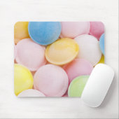 tapis doux de souris d'arrière - plan de soucoupes (Avec souris)