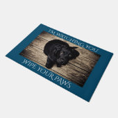 Tapis noir du laboratoire. "Je vous regarde" (Incliné)