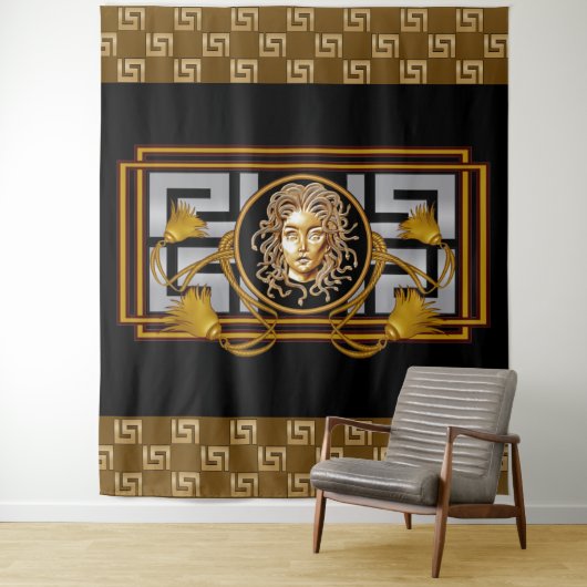 Tapisserie de luxe Medusa Black & Gold (En situation)