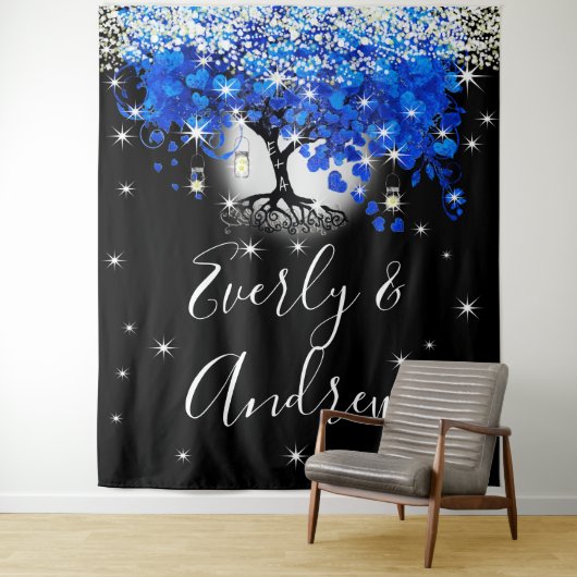 Tapisserie de mariage bohème arbre à feuilles en f (En situation)