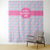 Tapisserie en en vichy rose (En situation)