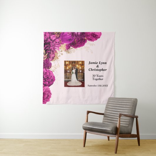 Tapisserie personnalisée d'anniversaire de mariage (En situation)