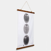 TAPISSERIE SUSPENDUE 3個のりんご　縦 (Angulaire)