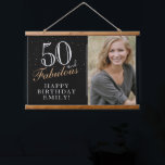 Tapisserie Suspendue 50 et fabuleux Elegant Black 50th Birthday Photo<br><div class="desc">50 et fabuleux Elegant Black 50th Birthday Photo Hanging Tapestry. 50 et texte fabuleux en script tendance avec un nom sur un arrière - plan noir. Personnalisez-le avec votre photo, votre nom et l'âge, et faites votre propre décor de fête d'anniversaire. C'est un grand signe et un décor pour la...</div>