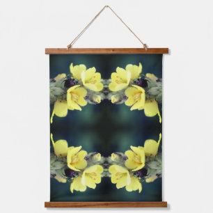 Tapisserie Suspendue Beetle sur Wild Mullein Flower Abstrait