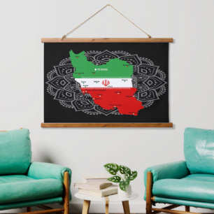 Tapisserie Suspendue Carte de l'Iran avec drapeau et emblème