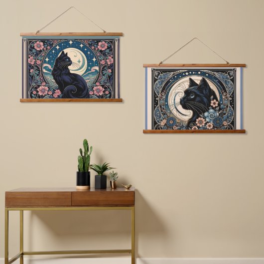 Tapisserie Suspendue Chat noir mystique avec lune et fleurs (Asymétrique)
