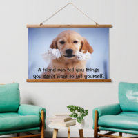 Chiot Golden Retriever avec une corde blanche