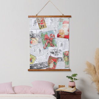 Tapisserie Suspendue Christmas Collage Wood Topped Wall Tapestry