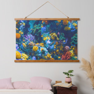 Tapisserie Suspendue Citerne à poisson d'eau salée colorée