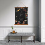 Tapisserie Suspendue Dark Romantic Floral Masters Mariage Bienvenue<br><div class="desc">Floral peint dramatique dans le style de maître hollandais sur couleur personnalisée géométrique et arrière - plan,  transférer à un autre type de produit si désiré.</div>