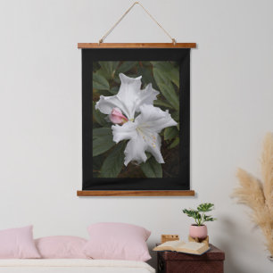 Tapisserie Suspendue Fleurs blanches de Rhododendron avec bordure noire